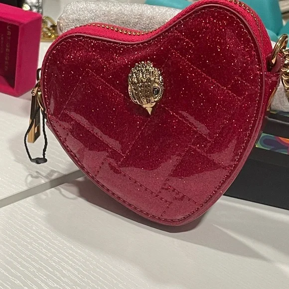 Kurt Geiger bundle stunning Ring and Glittery Red Heart Mini Bag - Picture 11 of 13